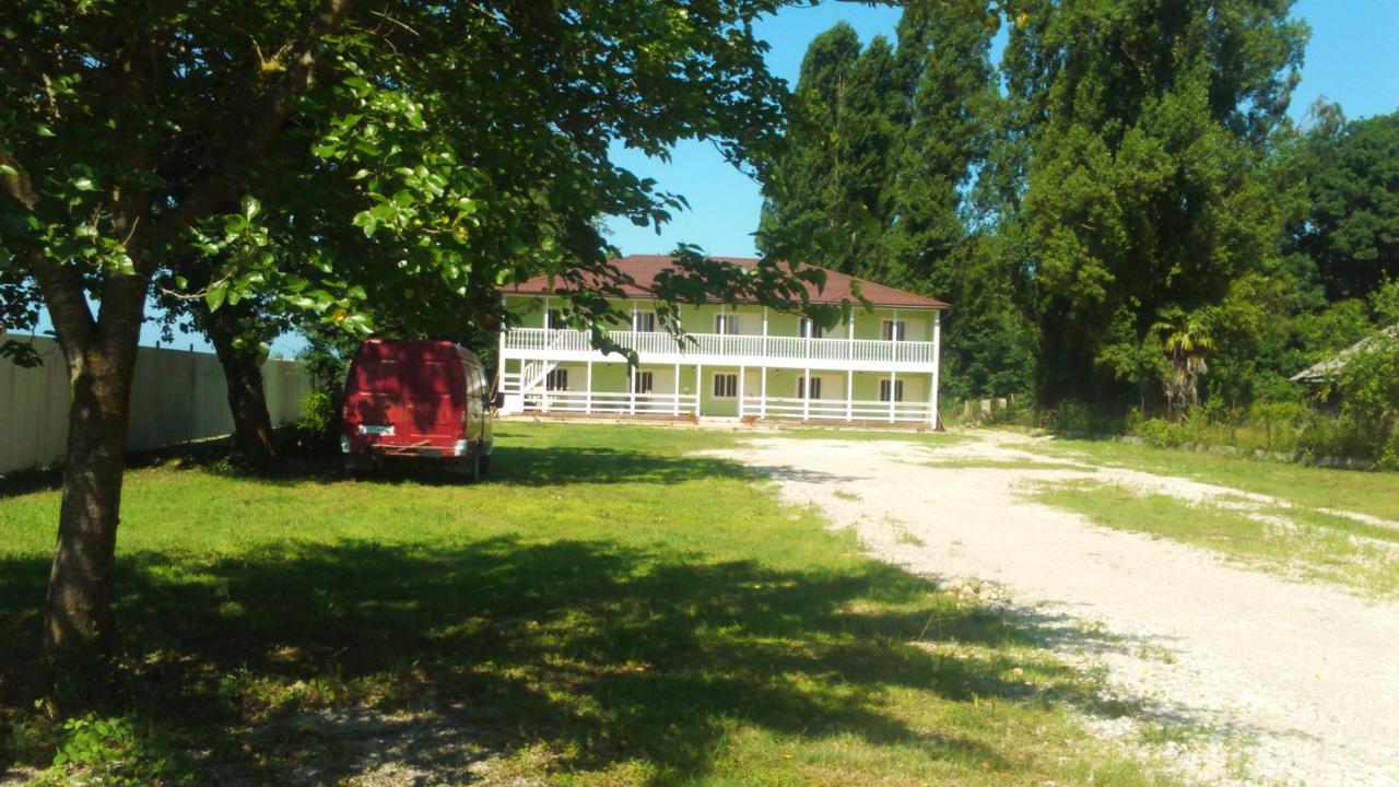 Hotel Kistrik Gudauta Exteriér fotografie